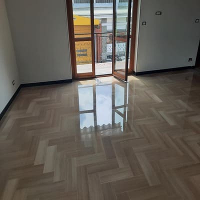 spianatura e levigatura pavimenti torino